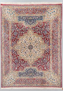 CARPET, Kerman/Yasd, circa 297 x 216 cm.
