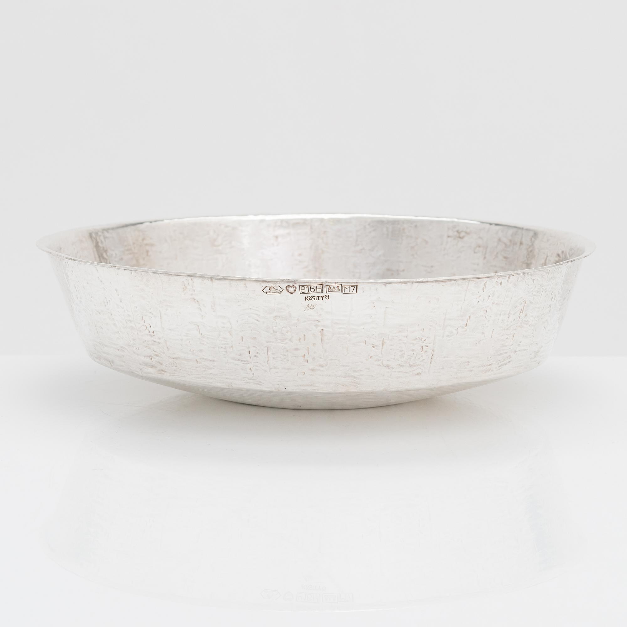 Tapio Wirkkala, a silver bowl model  TW 289, Kultakeskus, Hämeenlinna 1965.