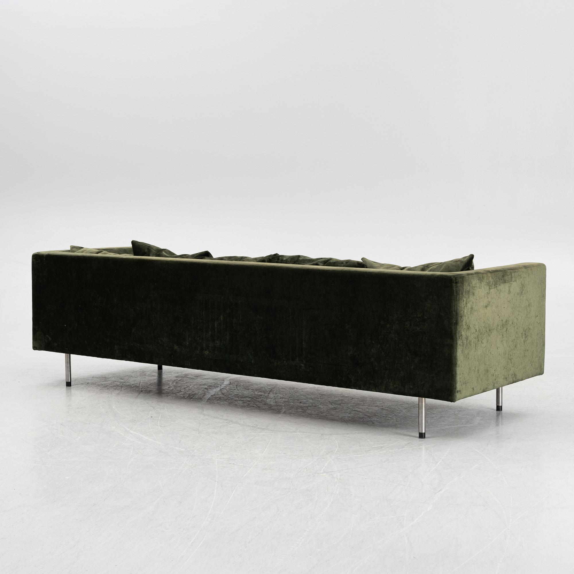 Sofa, contemporary manufacture.