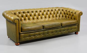 SOFFA, chesterfieldmodell, 1900-talets andra hälft.