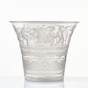 Simon Gate, an engraved glass bowl with plate, Orrefors, Sweden 1923, model 122.