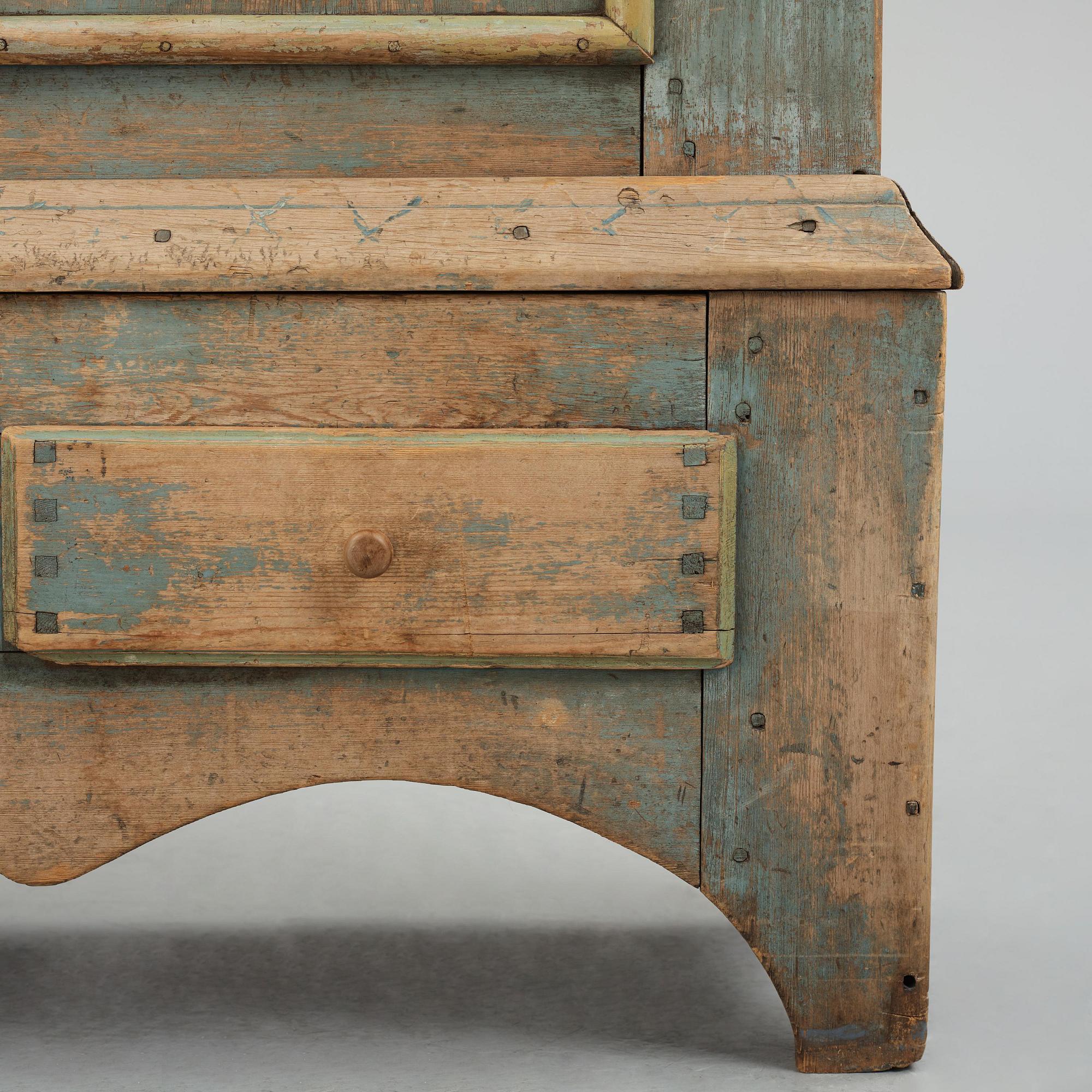 A Swedish polychrome-painted cabinet from Jämtland, presumably painted by Pehr Sundin (1760-1827).