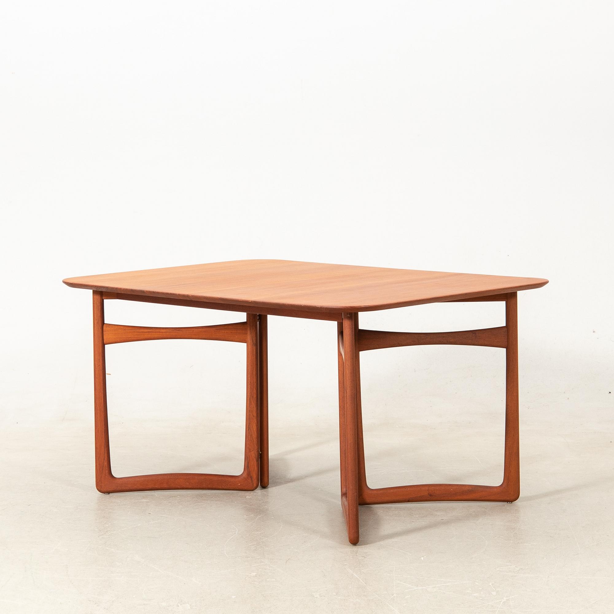 Peter Hvidt & Orla Mølgaard Nielsen, Dining table, France & Son, Denmark 1950s-60s.