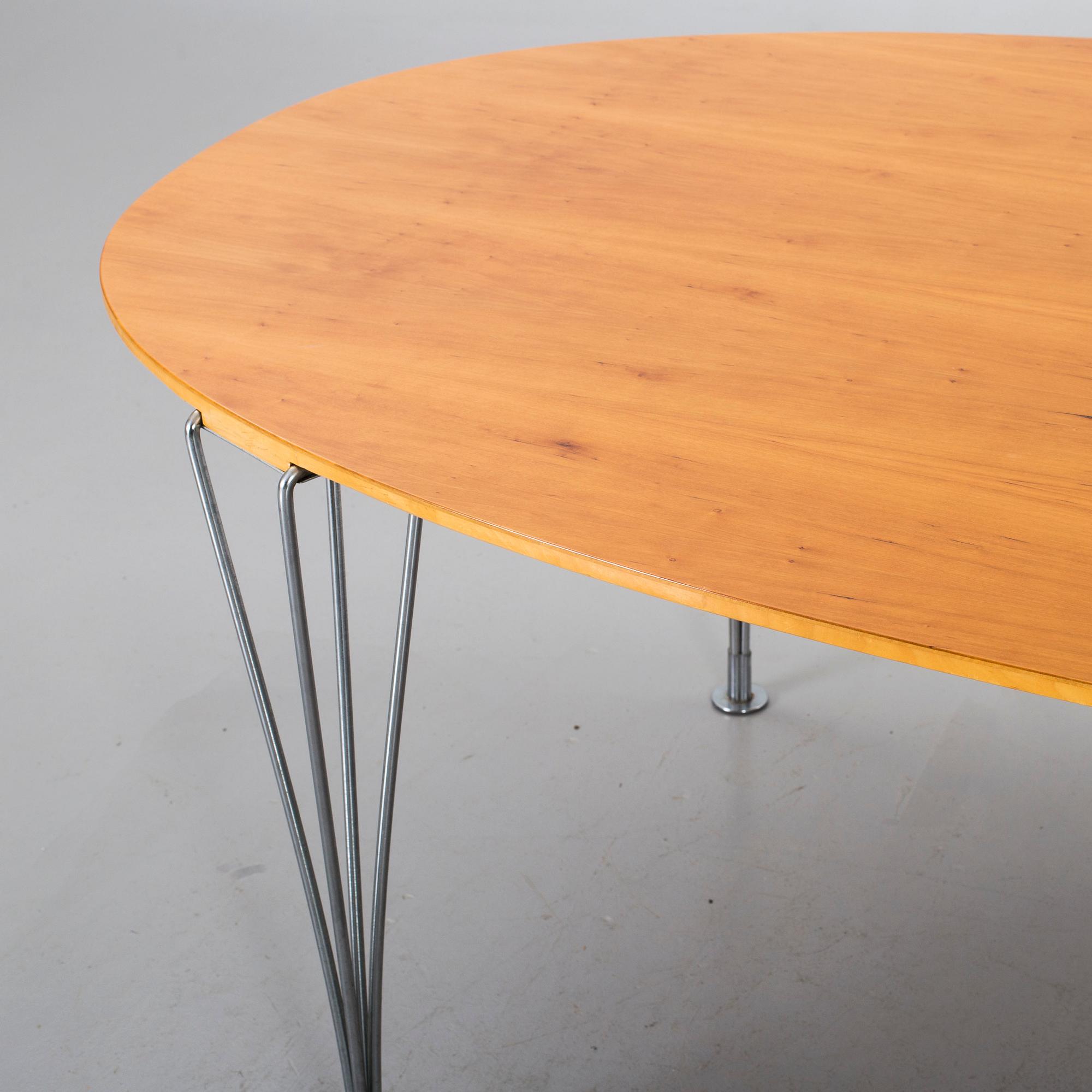 A BRUNO MATHSSON & PIET HEIN "SUPERELLIPSE" TABLE, Fritz Hansen, Denmark.