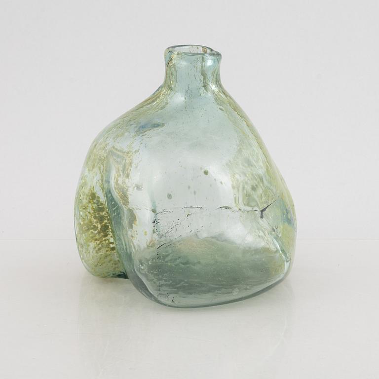Siv Lagerström, vas, glas, gröntonad.