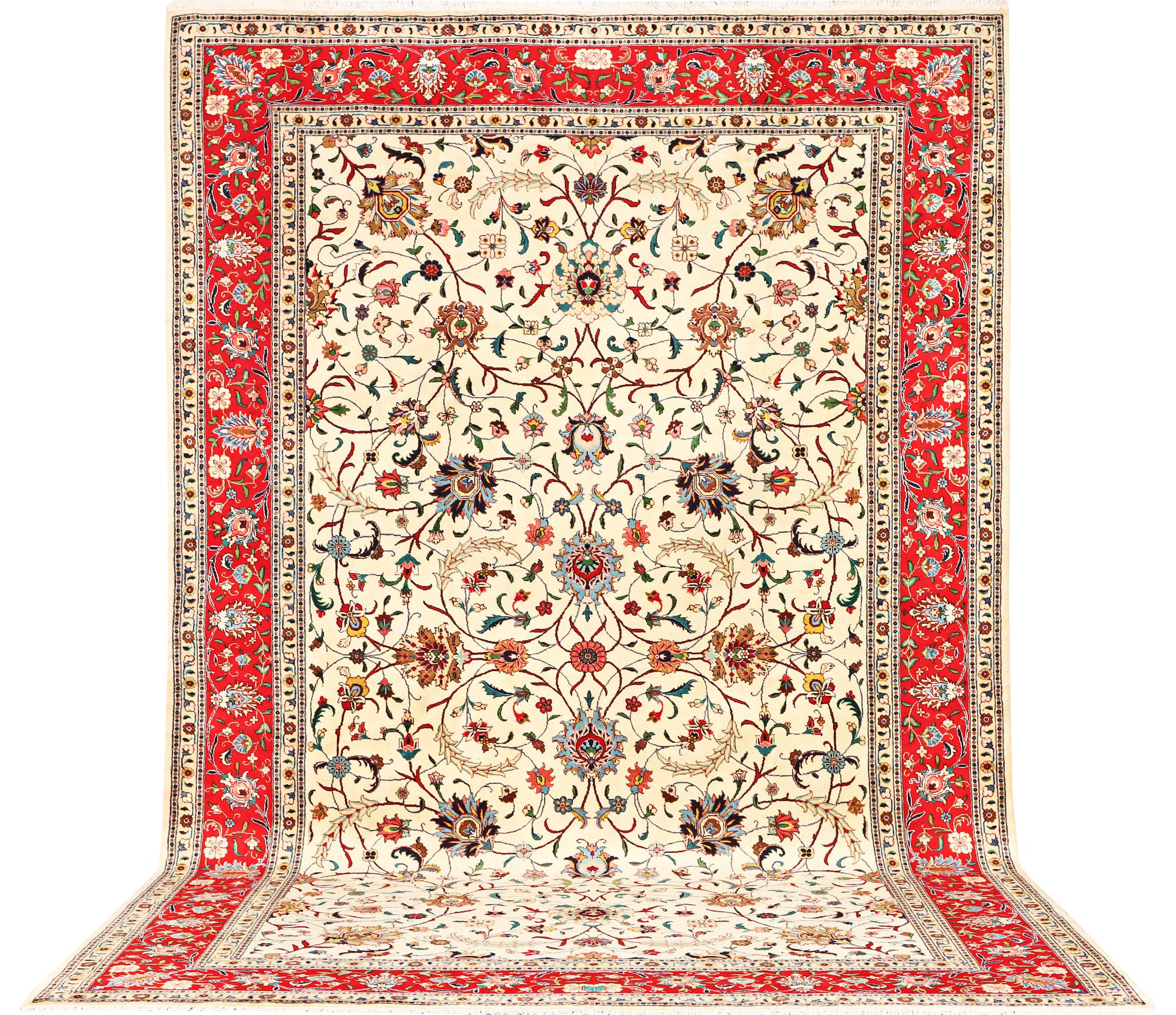 A Mahal carpet, c. 493 x 300 cm.