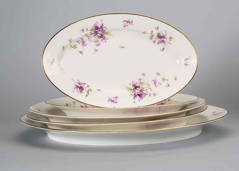 MATSERVIS, porslin, 147 delar,"Viol" Rörstrand, 1900-talets första del.