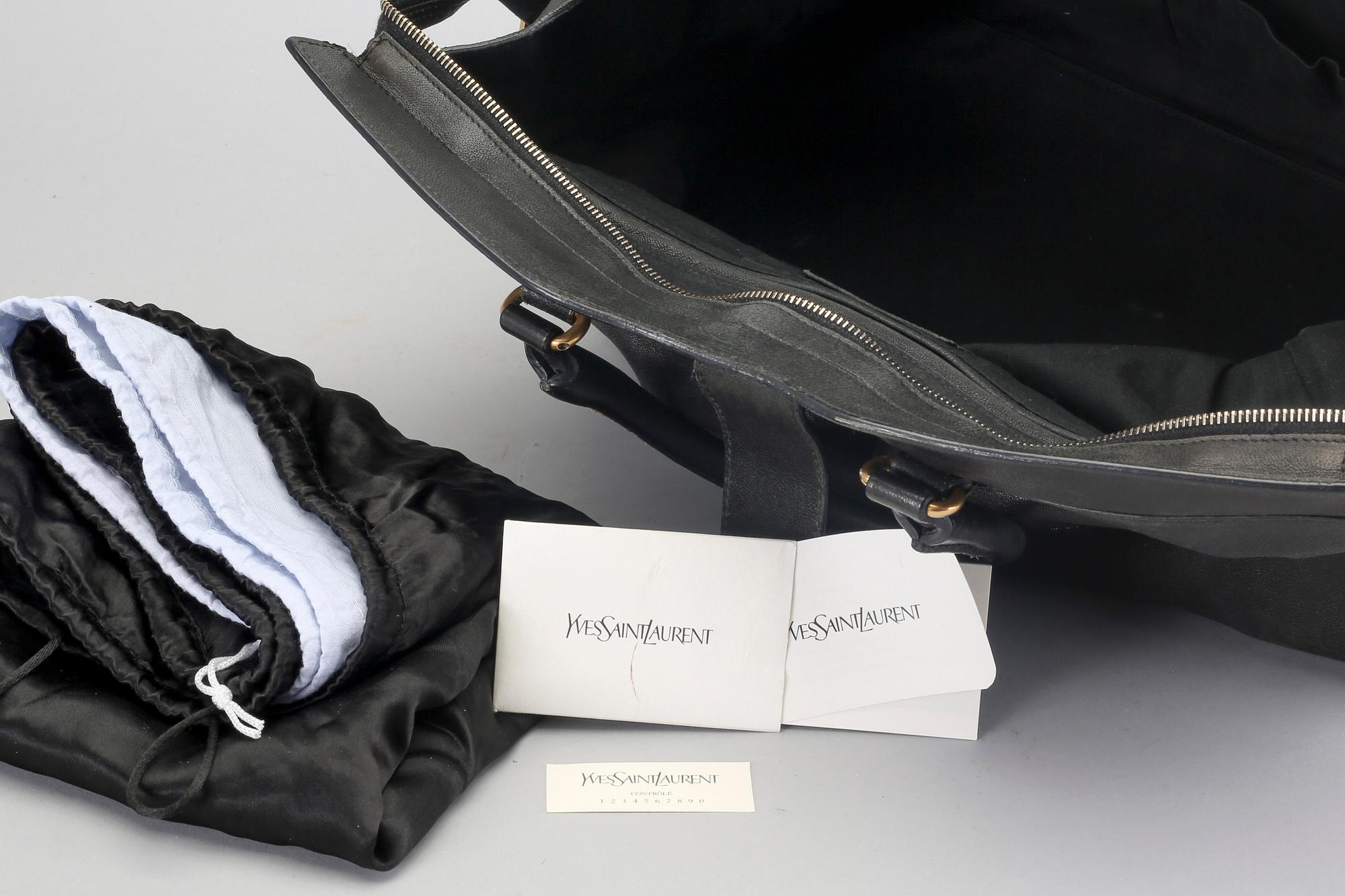 Yves Saint Laurent, bag, "Cabas Chyc", Large.