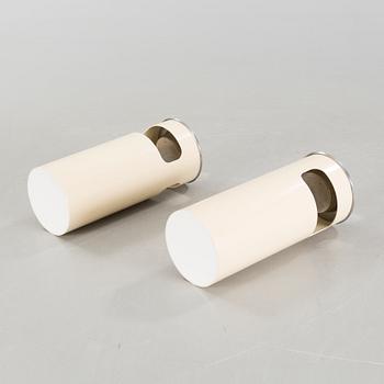 A pair of trash cans with ash trays, designed by G. Colombini for Kartell, 20th cenutry.
