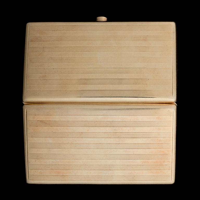 CIGARETTE CASE, gold 14 K, Holland 1906-53, weight 66 g.