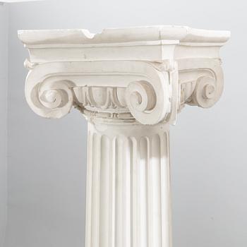 Columns a pair 20th century.