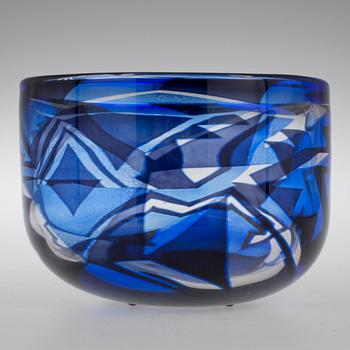 SKÅL, glas. Eva Englund, Orrefors, Graal, 1988.