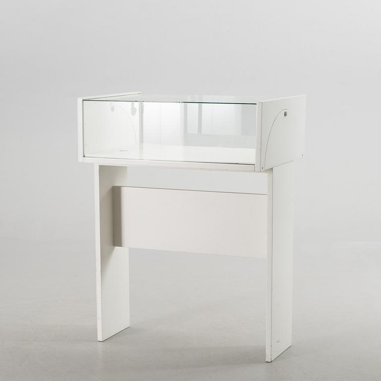 A STAND CABINET, end of 20th century.