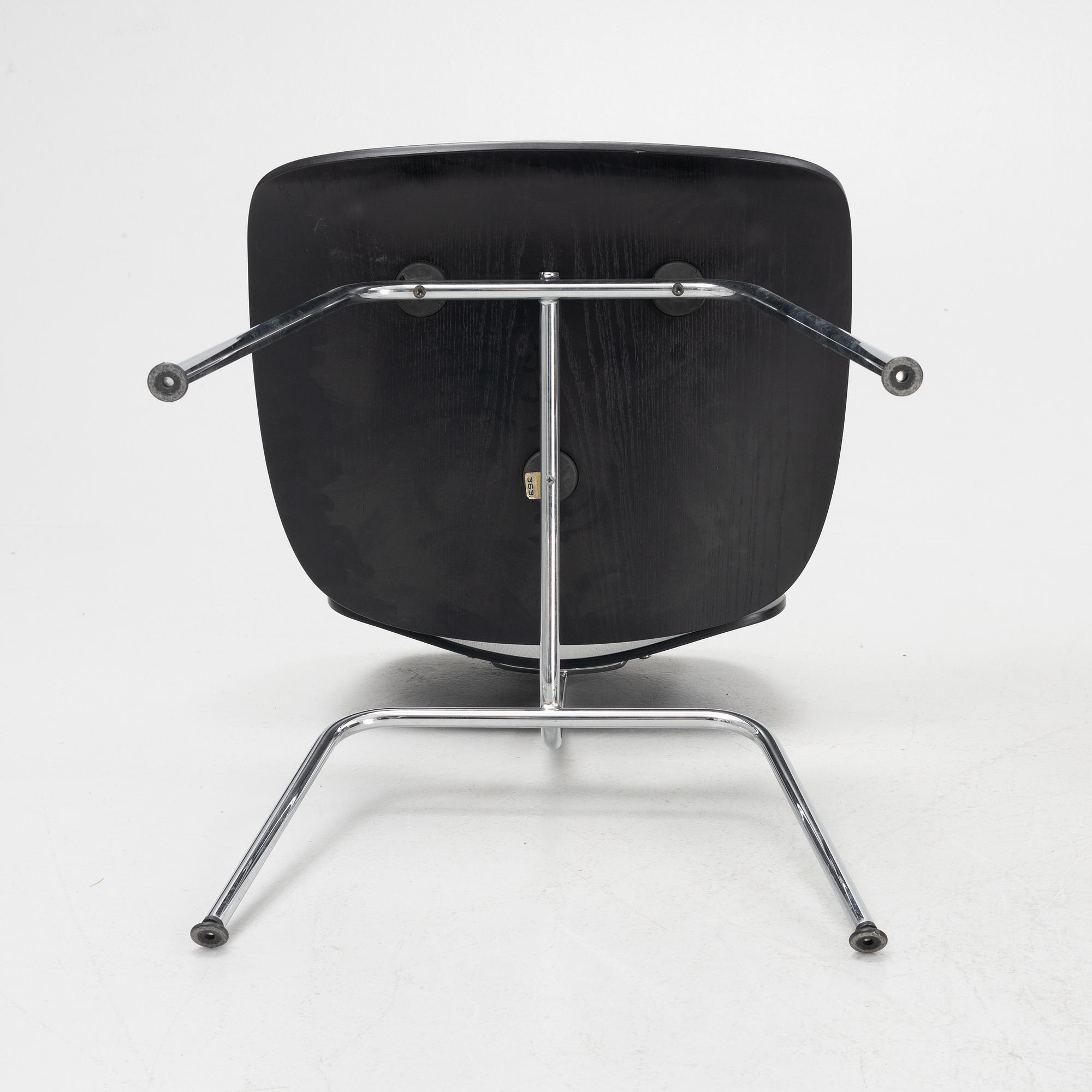 Charles & Ray Eames, three DCM chairs from Vitra.