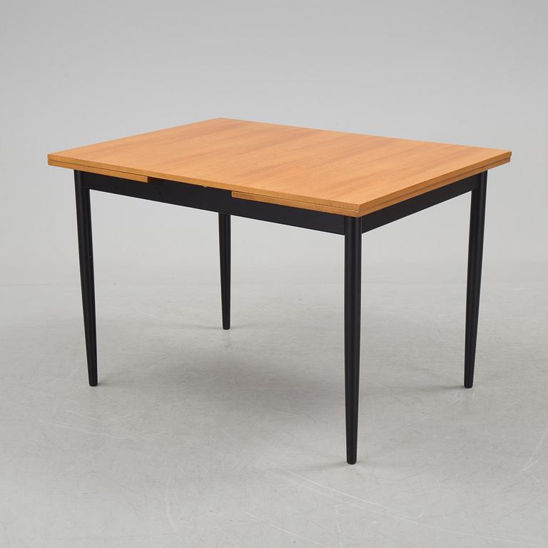 A mid 20th century Edsbyverken dinner table.