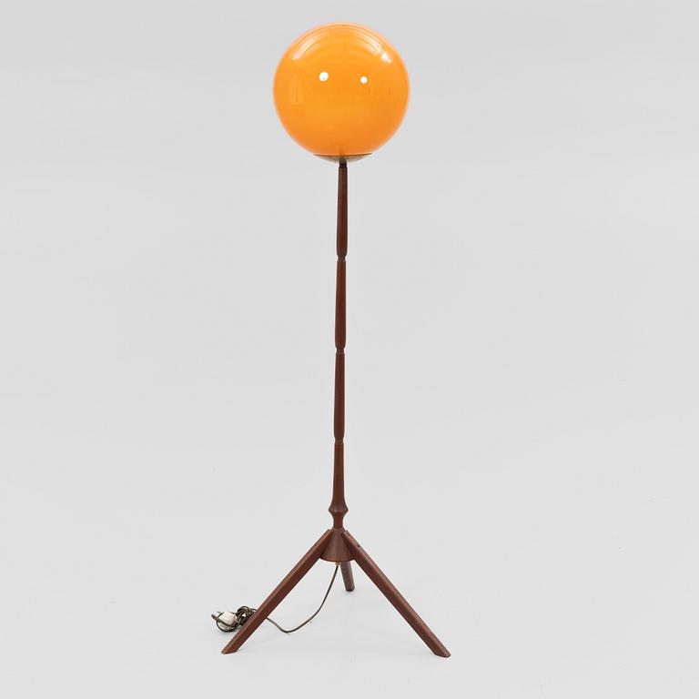 Floor lamp, teak, mid-20th century.