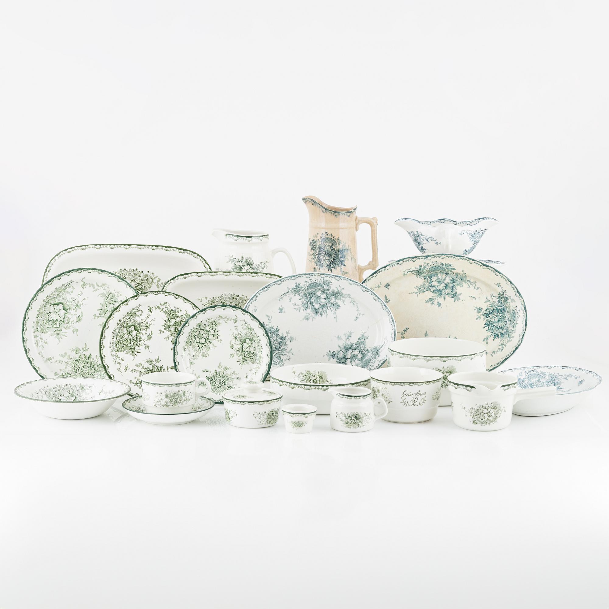 Matservis, 88 delar, flintgods, "Grön Anna", Rörstrand, varierande åldrar.