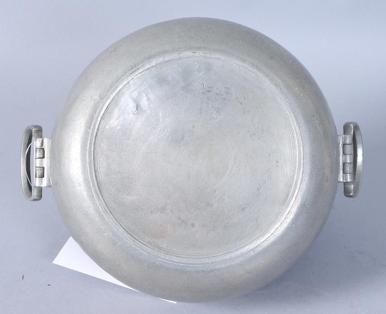 GRÖTSKÅL, tenn, 1800-tal, bär otydl stmpl.