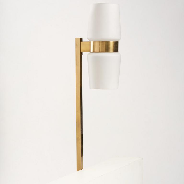 Three table lamps, mid-20th Century.