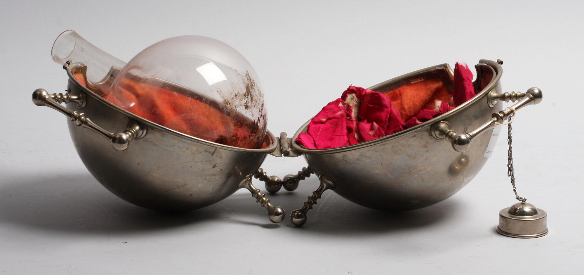 VÄRMEBEHÅLLARE, glas, metall, tidigt 1900-tal.