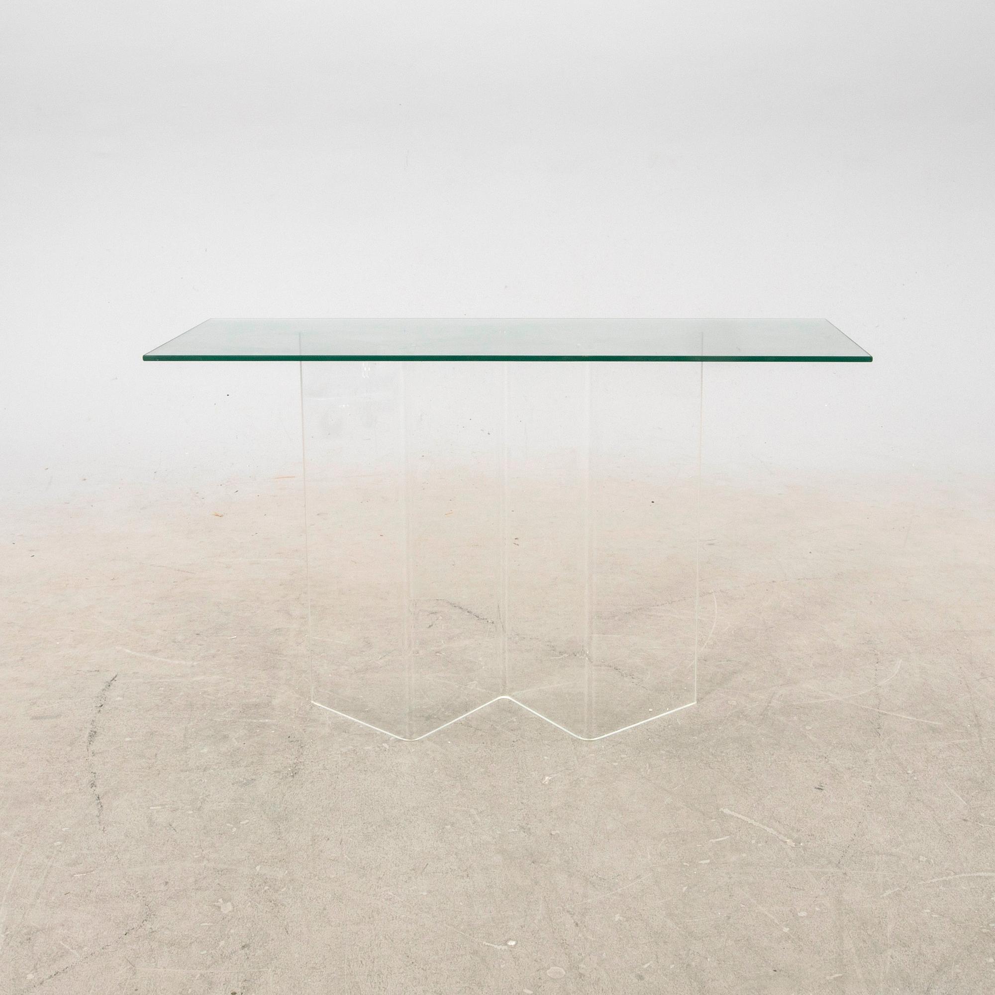 Sidobord 1900-talets andra hälft.