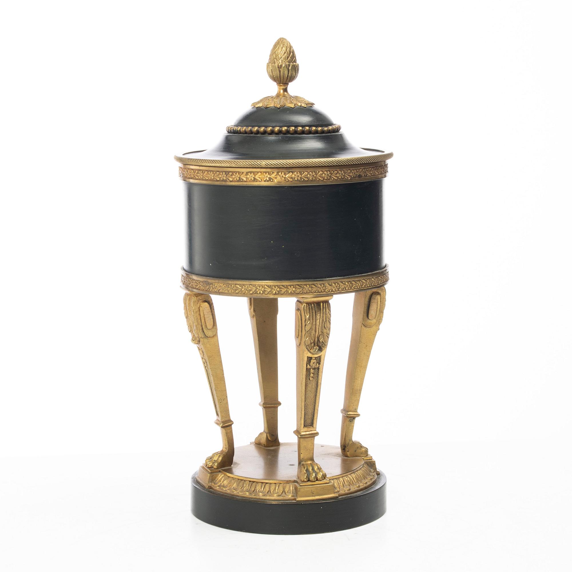 An Empire style lidded box, circa 1900.