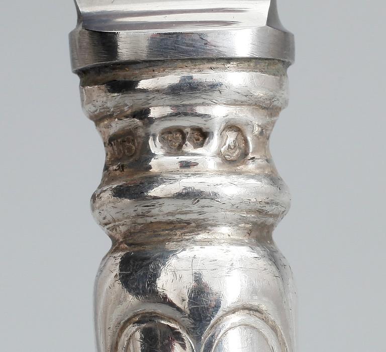 BORDSKNIVAR, 6 st, silver, otydliga mästarstämplar, 1946, tot 442 gram.