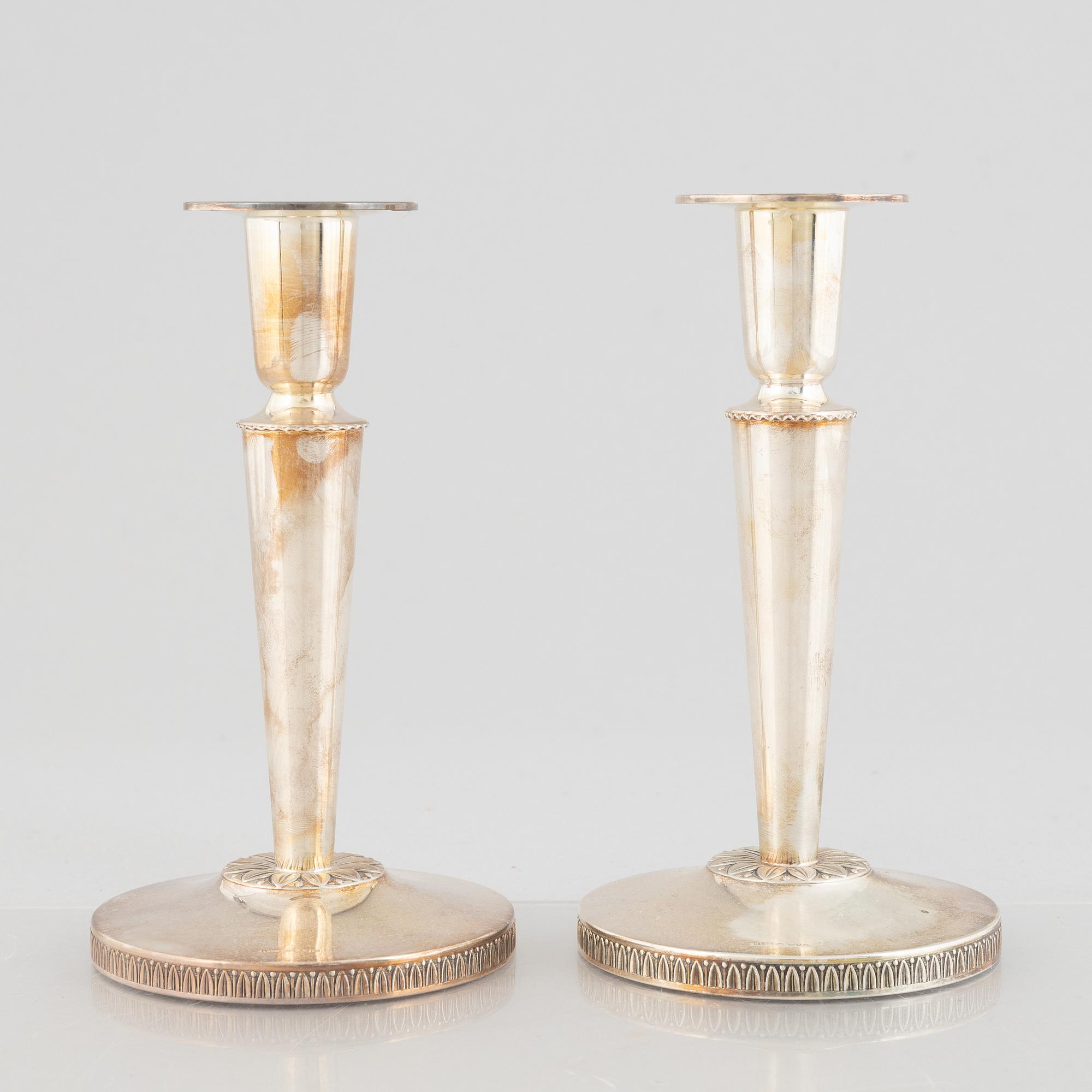 A pair of silver candelsticks, K&EC, Gothenburg, 1968.