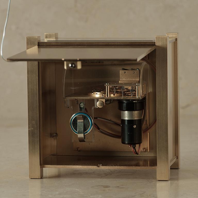 PATEK PHILIPPE, Genève, table clock, 140 x 90 x 141 mm,