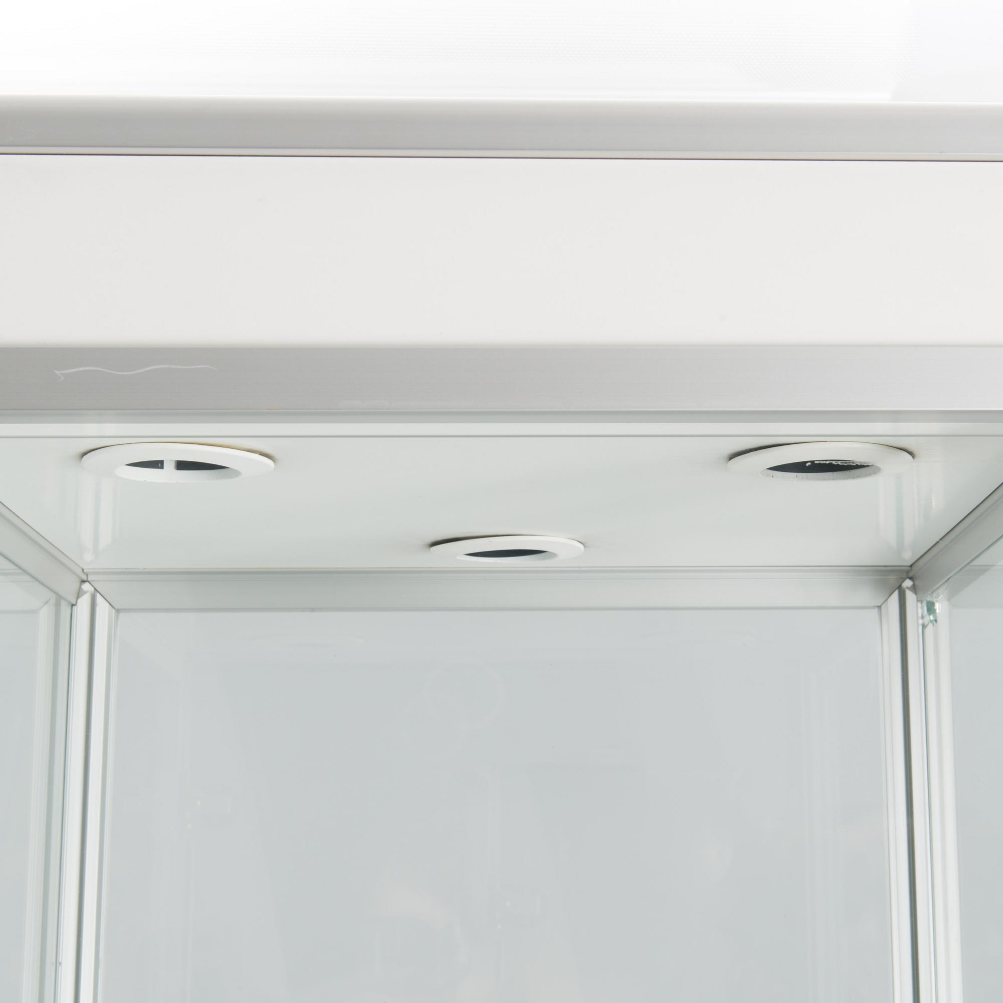 LASIVITRIINI, 1900-luvun loppu.