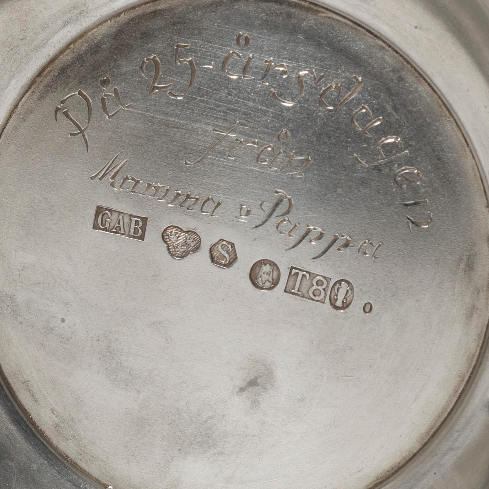 A silver vase, GAB, Stockholm, 1945.