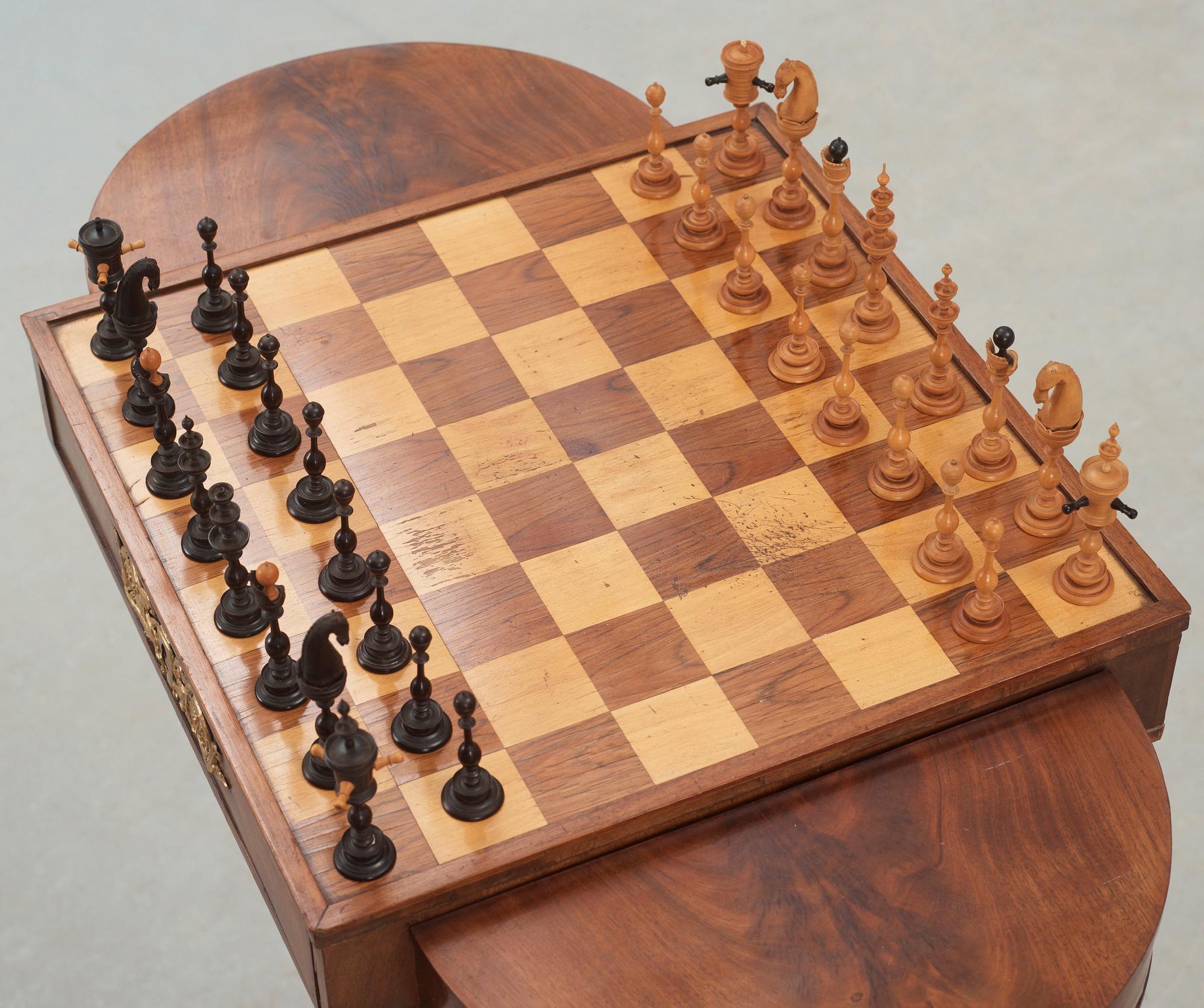 A Swedish Empire mahogny chess table by J Öman, master 1815.
