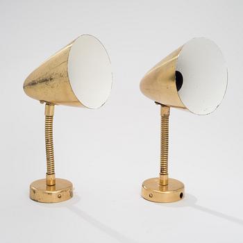 LISA JOHANSSON-PAPE, SET OF TWO WALL LAMPS. Manufactured by Orno, 1950/60s.