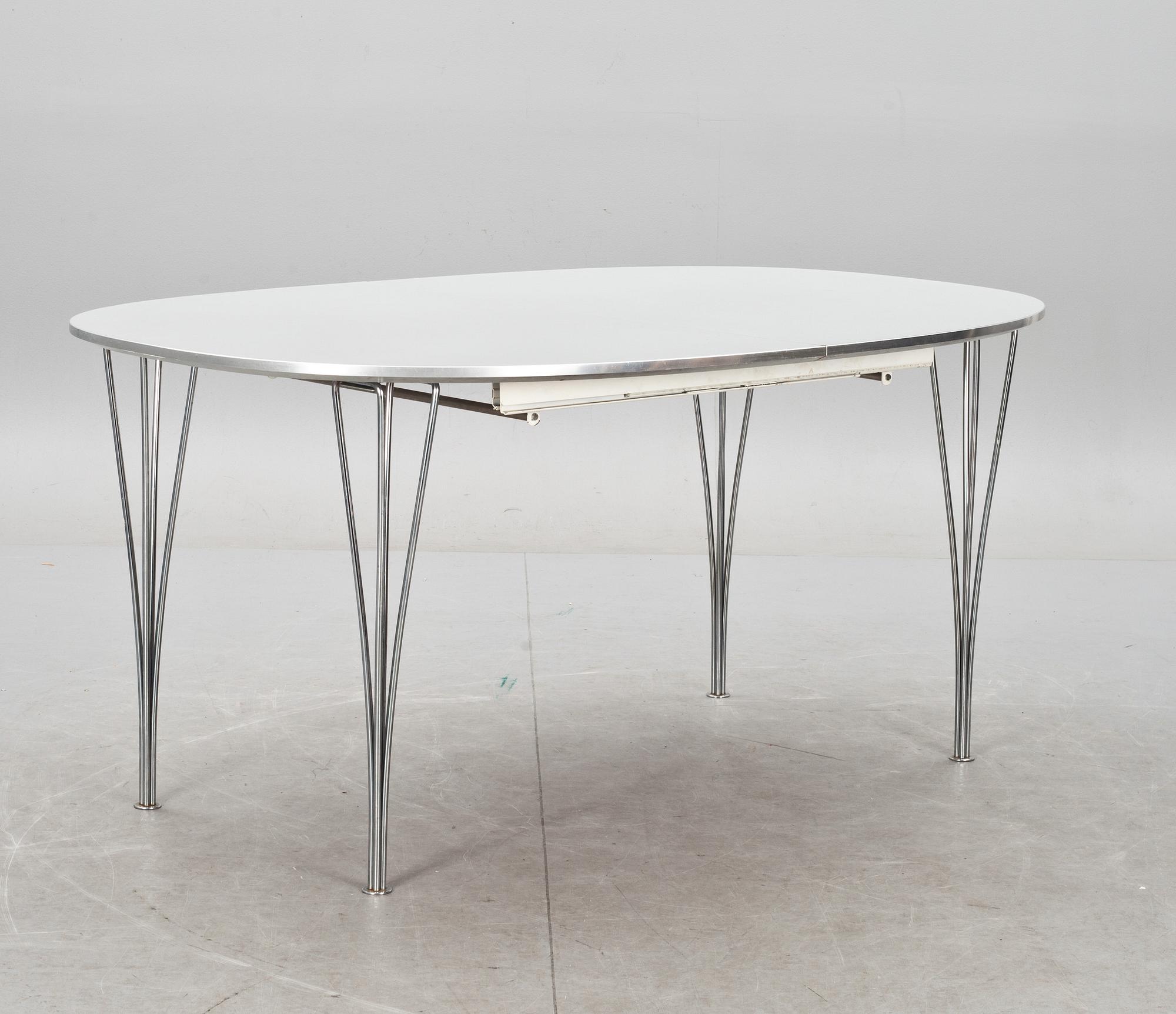 BORD, "Superellips", Bruno Mathsson och Piet Hein för Fritz Hansen.