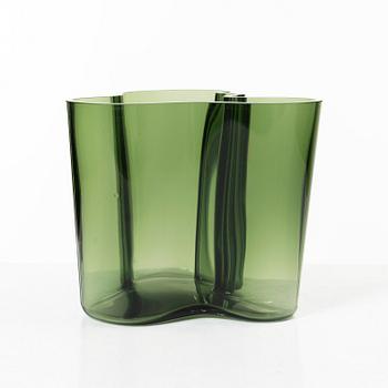 Alvar Aalto, Vase, "Savoy" signed A. Aalto 1936-1986 Iittala.