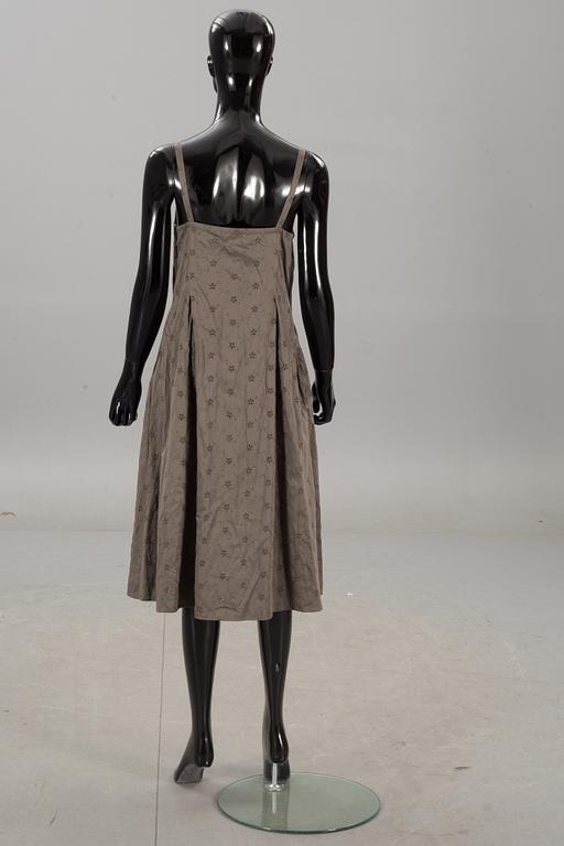 KLÄNNING, Burberry.