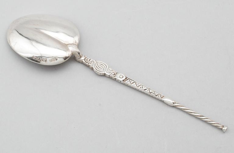 SKED, silver, Elkington & Co, London 1902. Vikt ca 43 gram.