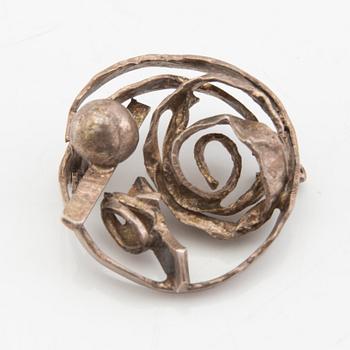 Berit Johansson, örhängen och brosch silver 1960-tal.