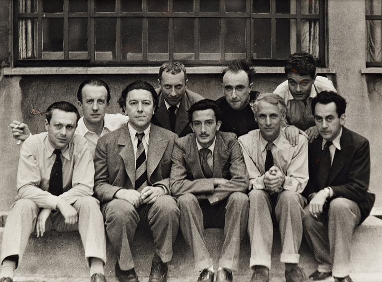 Anna Riwkin-Brick, "Groupe surréaliste, Paris", 1933.