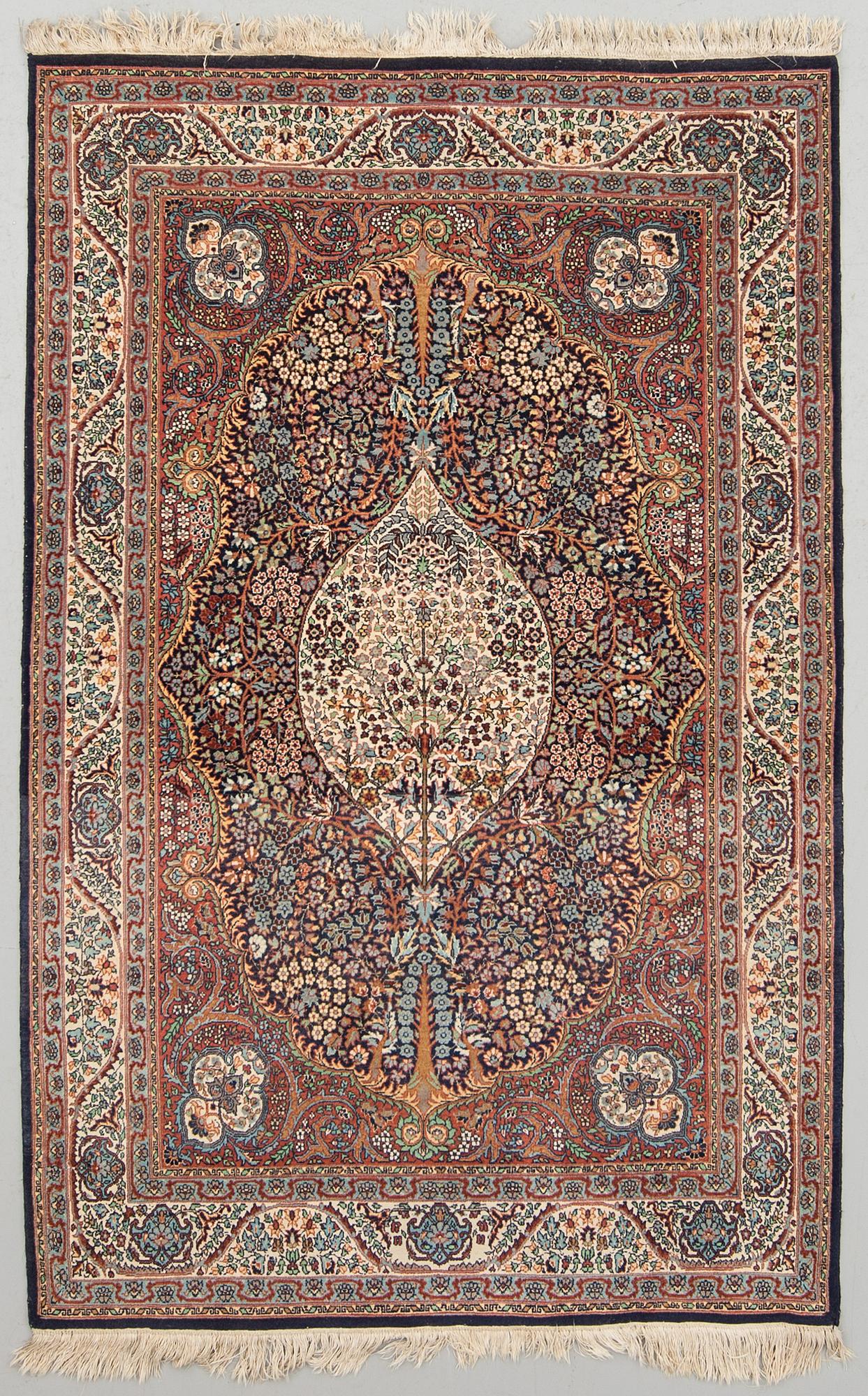 MATTA, old, orientalisk, ca 219 x 141 cm.