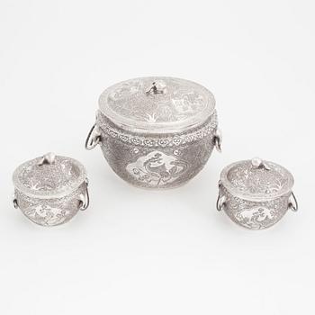 Three Chinese silver boxes, Qing Dynasty, circa 1900.