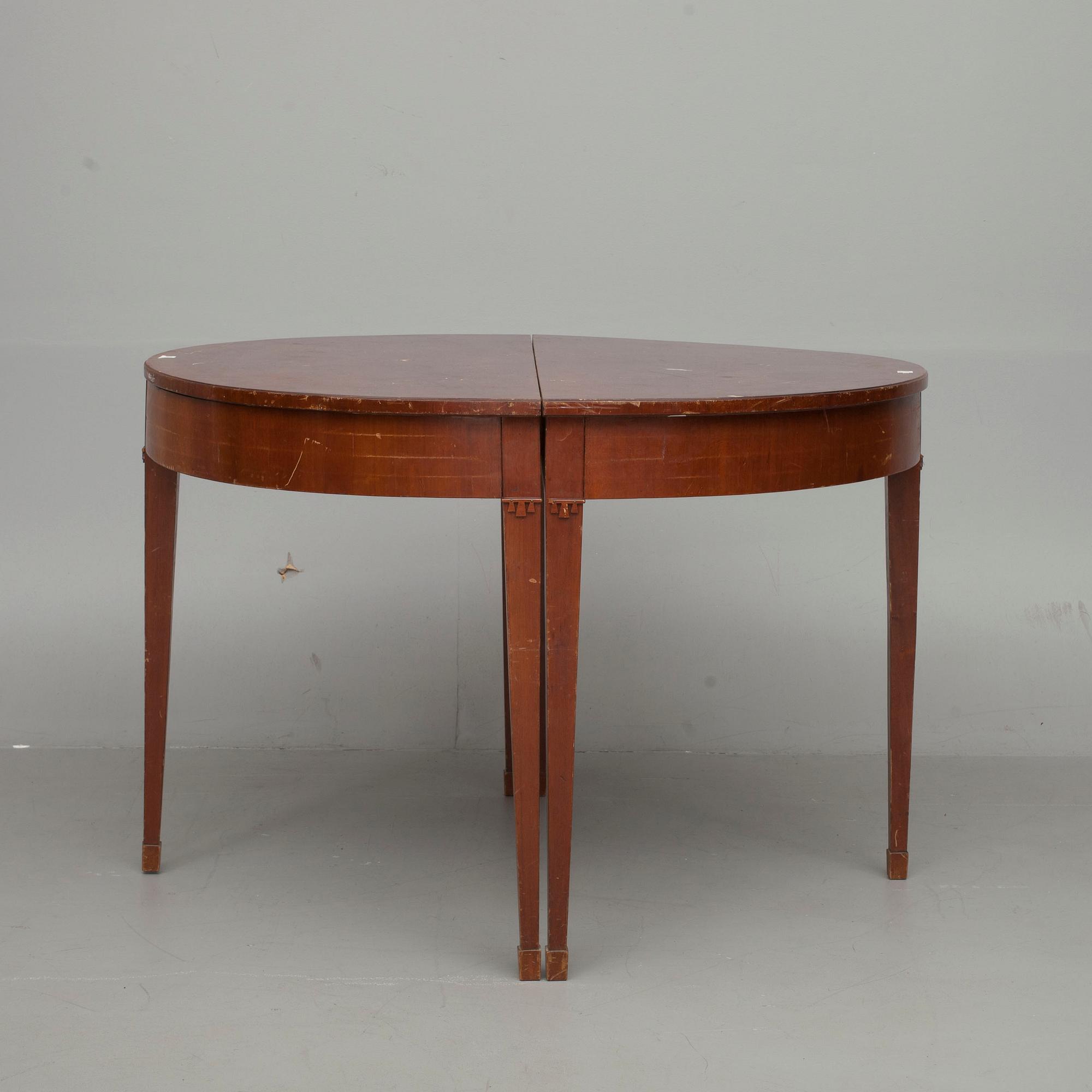 RUOKAPÖYTÄ, kustavilaistyyli, 1900-luvun alku.