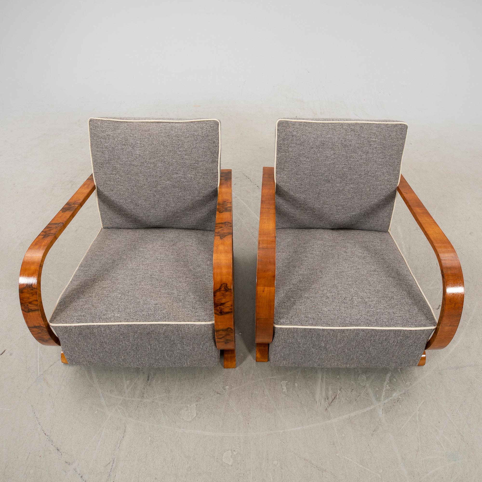 Chairs, a pair of Art Deco from the first half of the 20th century.