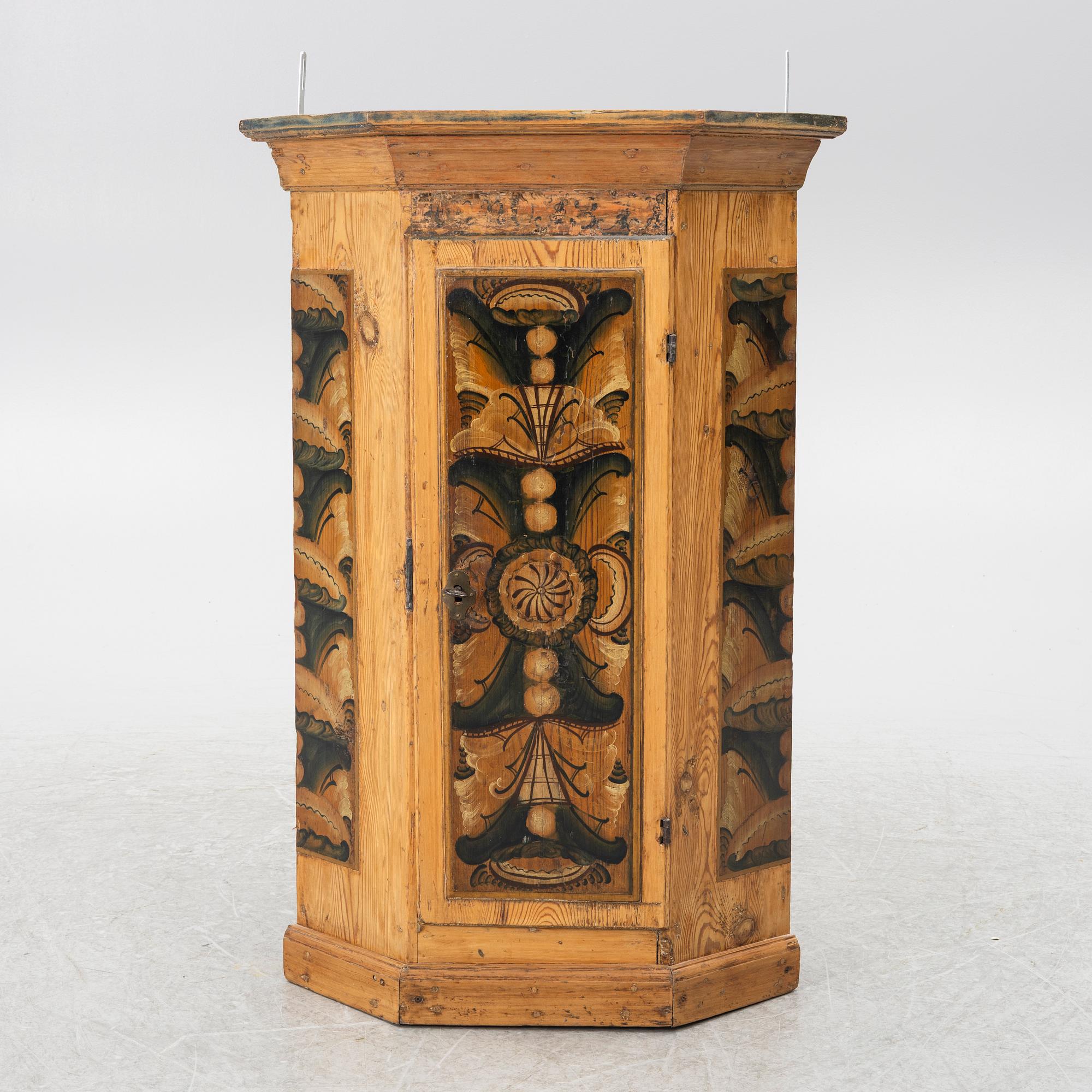 A folk art cupboard, Dalarna, 19th century.
