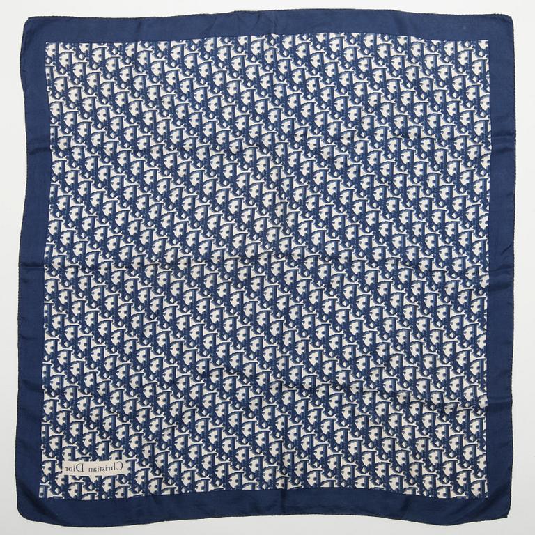 SCARF, Christian Dior.