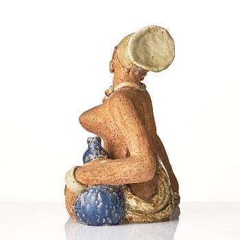 Michael Schilkin, skulptur, stengods, vilande kvinna, Arabia, Finland, 1940-tal.