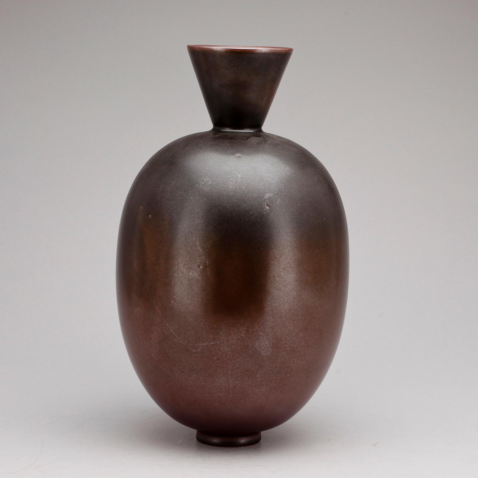 HEIKKI ORVOLA, flaskvas, stengods, Arabia, sign.