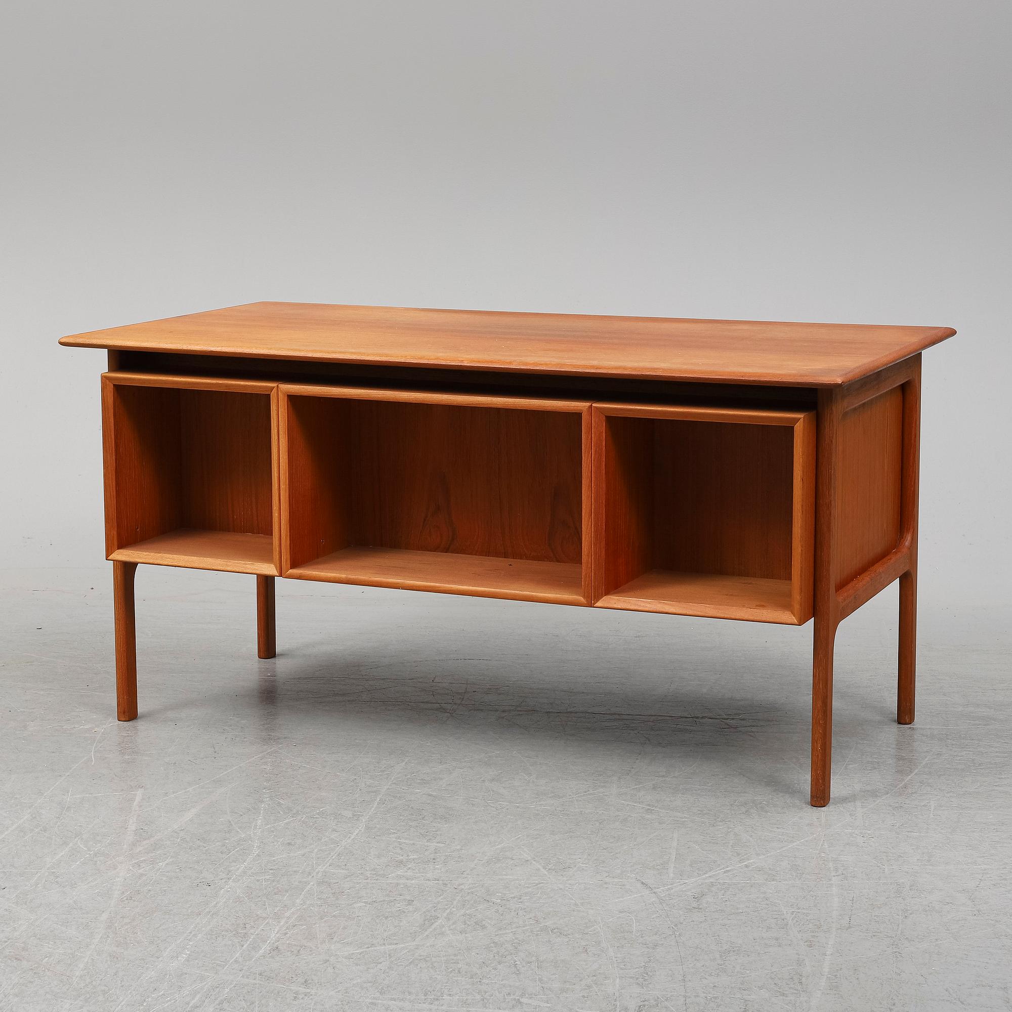 ARNE VODDER, a 1960's teak desk.