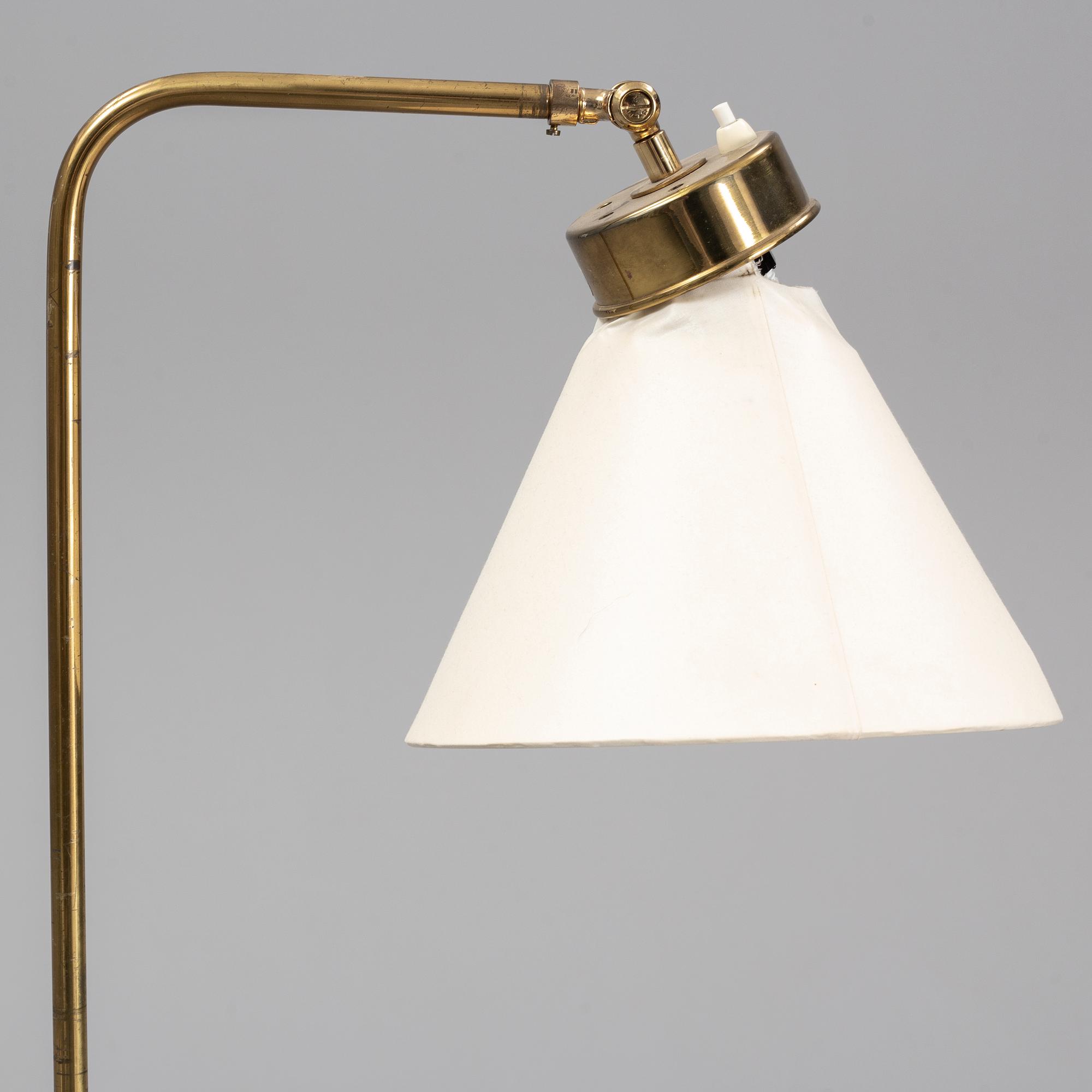 JOSEF FRANK, golvlampa, modell 1842, Svenskt Tenn.