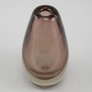 VAS, glas, Gunnel Nyman, signerad och daterad 1947.